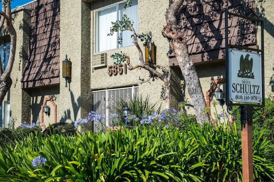 Building Photo - 5851 Hazeltine Ave.