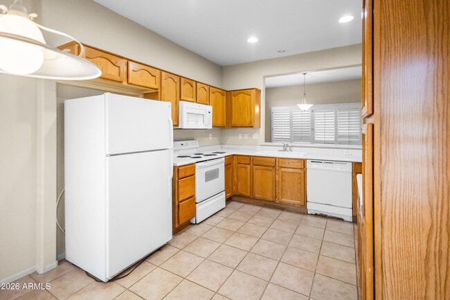 Building Photo - 15707 W Cimarron Dr
