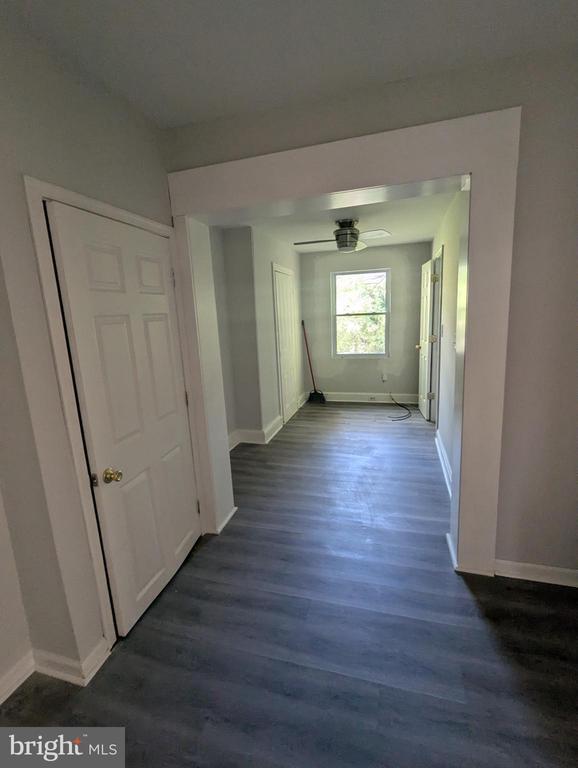 Building Photo - 657 N 37th St