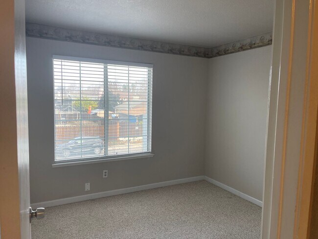 Building Photo - 2234 Prestwick St