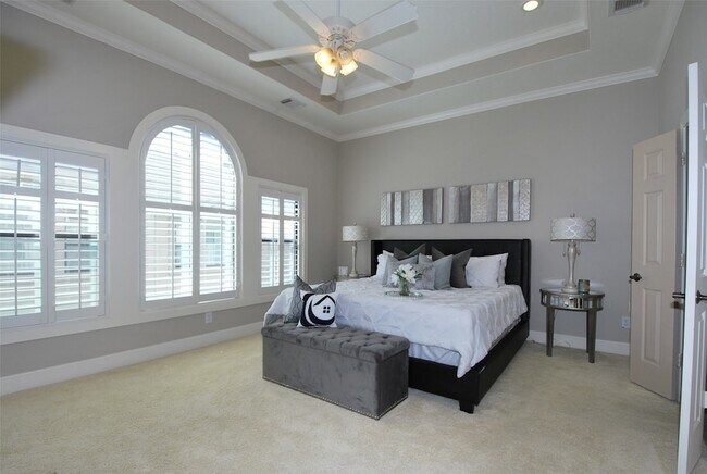 Building Photo - 2410 Dorrington St