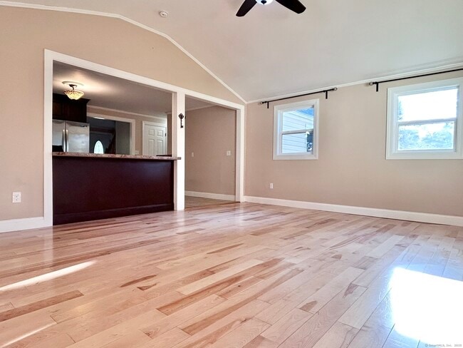 Building Photo - 39 Virginia Rd