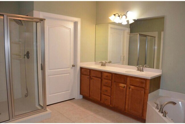 Building Photo - 4230 Jade Loop