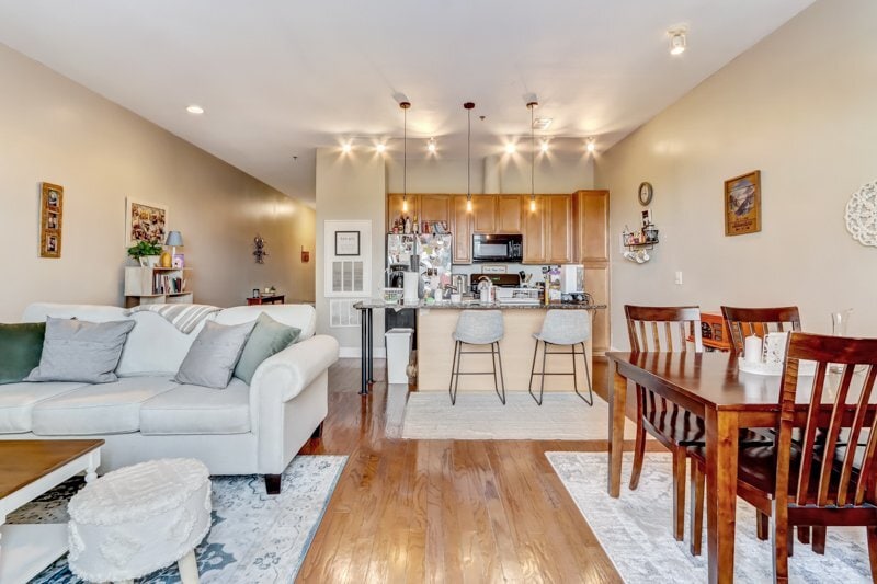 Building Photo - 1195 Milton Terrace SE