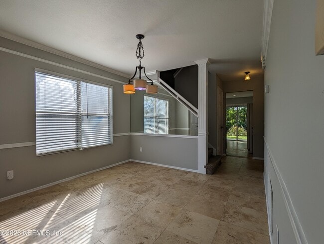 Building Photo - 572 Staffordshire Dr