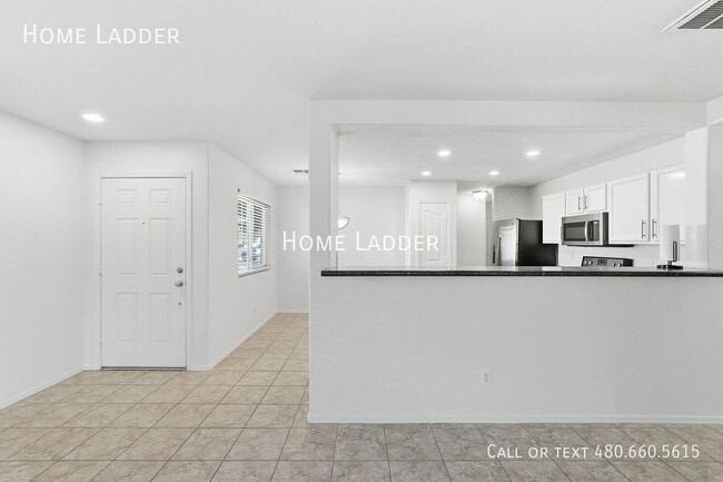 Building Photo - 44760 W Paitilla Ln