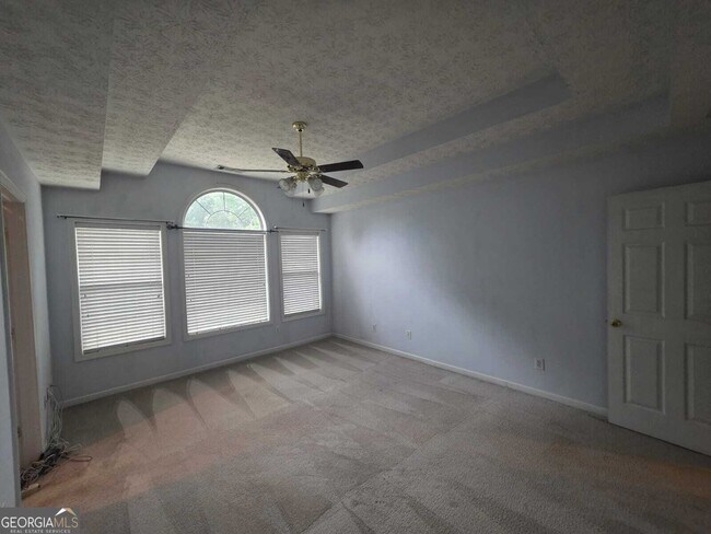 Building Photo - 323 Bald Eagle Way