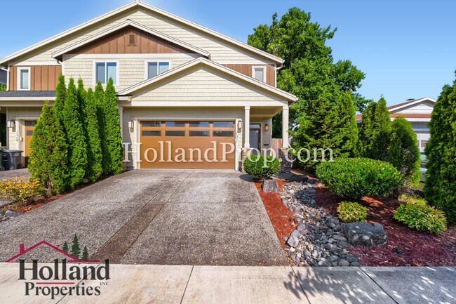 Building Photo - Beautiful 3-Bedroom Home with Fireplace, Modern Kitchen & Private Backyard in Hillsboro