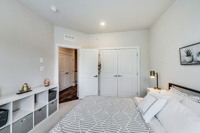 Building Photo - 12845 Milling Stone Terrace