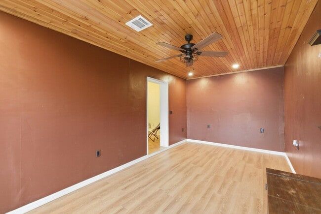 Building Photo - 408 Etheredge St