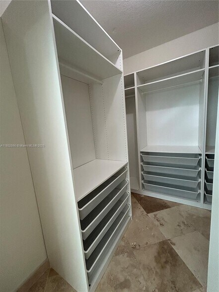 Building Photo - 9055 SW 73rd Ct