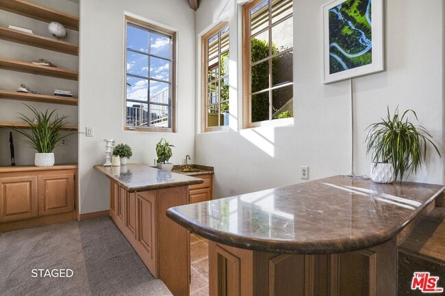 Building Photo - 19 Ranchero Rd