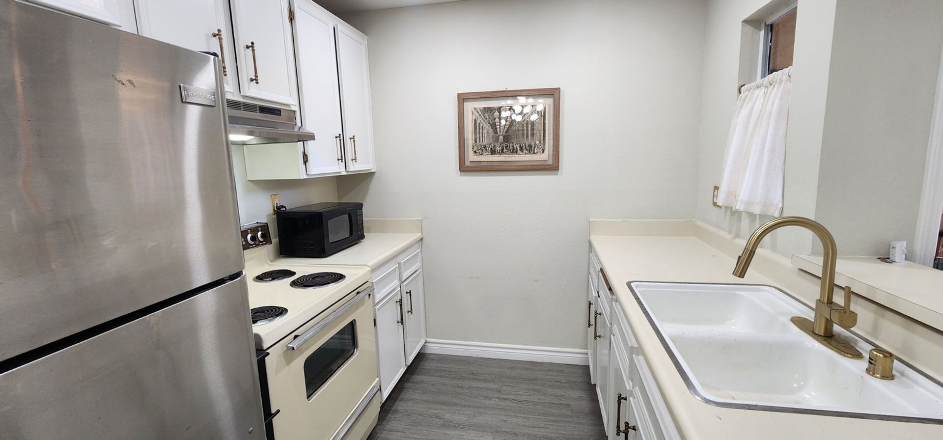 Building Photo - 2920 Briarwood Rd