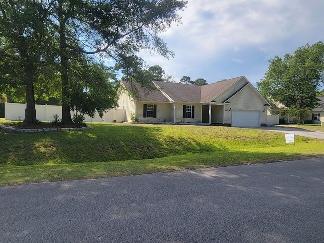 Building Photo - 211 Marsh Hen Ct