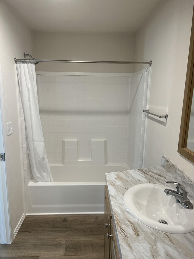 Building Photo - 107 Northside Dr