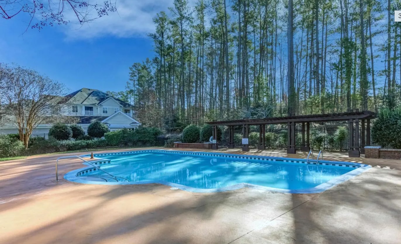 Swimming Pool - 432 Glencrest Pl