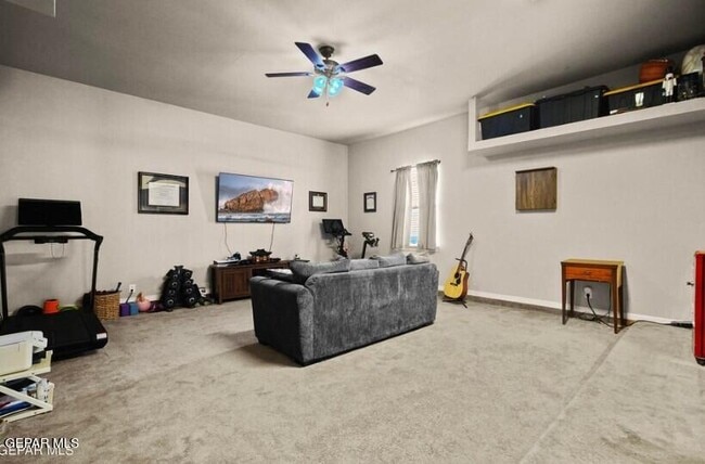 Building Photo - 5416 Pedro Lucero Dr