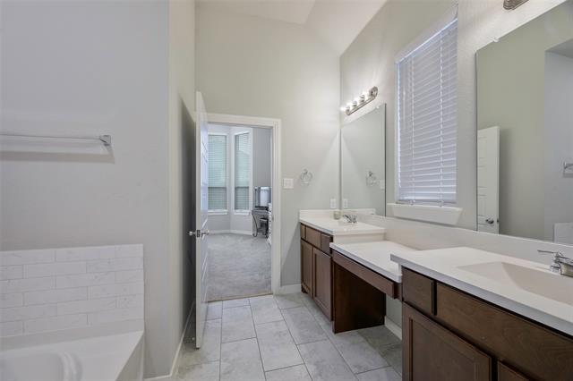 Building Photo - 1509 Spoonbill Dr