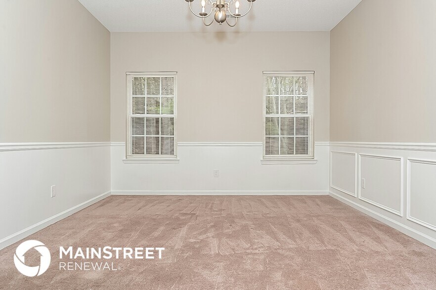 Building Photo - 6216 Polar Fox Ct