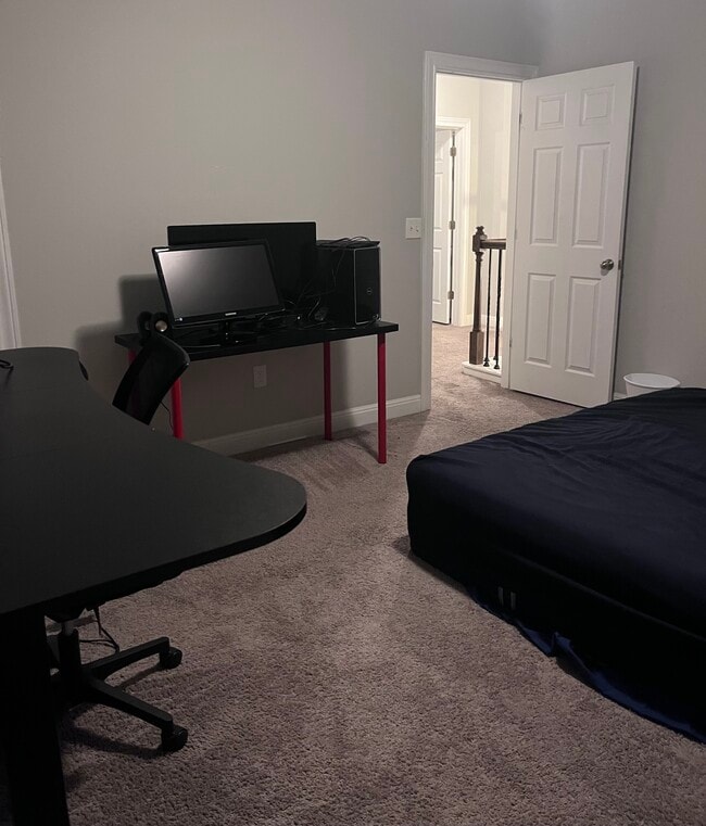 Building Photo - 1005 Boatswain Wy