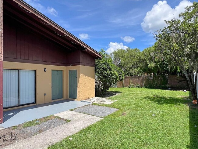 Building Photo - 4151 Spitfire Ave