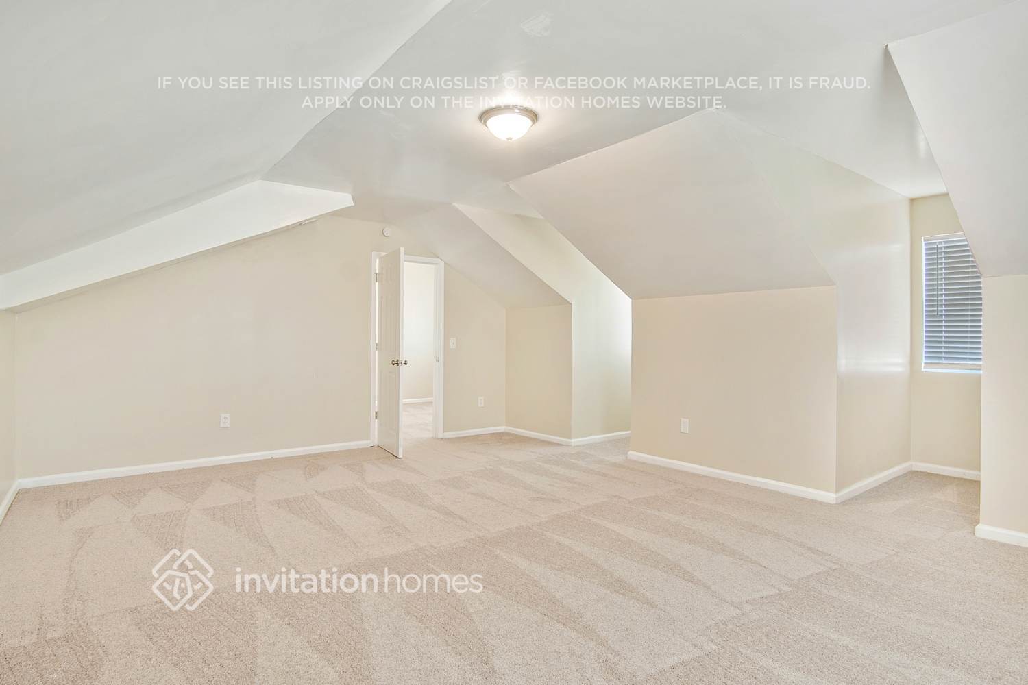 Building Photo - 7330 Cherry Laurel Dr