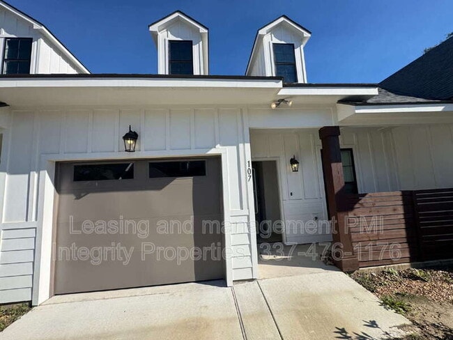 Building Photo - 101 Foster Grove Drive