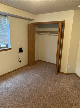 Building Photo - 2868 Coral Ct