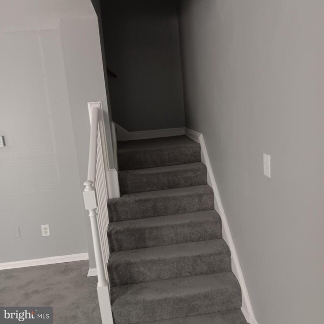 Building Photo - 1971 Addison Rd S