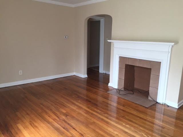 Building Photo - 3 Bedroom Westwood Terrace Bungalow (Sorry, No Section 8)