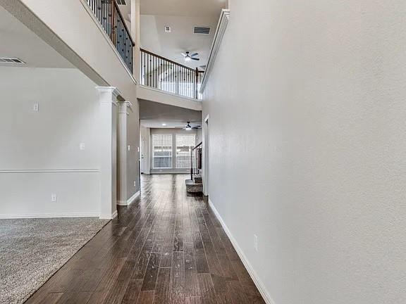 Building Photo - 911 Melshire Dr