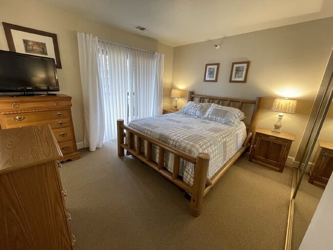 Building Photo - 759 Boulder Ct