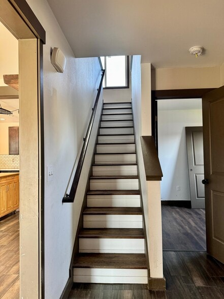 Building Photo - 3731 S Manitou Way