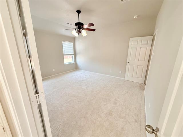 Building Photo - 329 Hacienda Dr