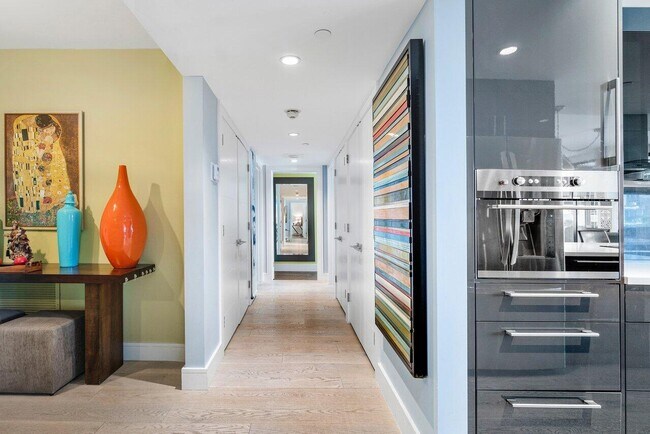Building Photo - 4748 S Ocean Blvd