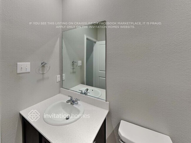 Building Photo - 14832 Grey Feather Trail