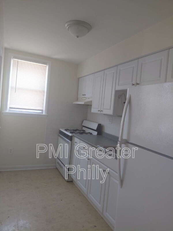 Building Photo - 5902 Belmar St