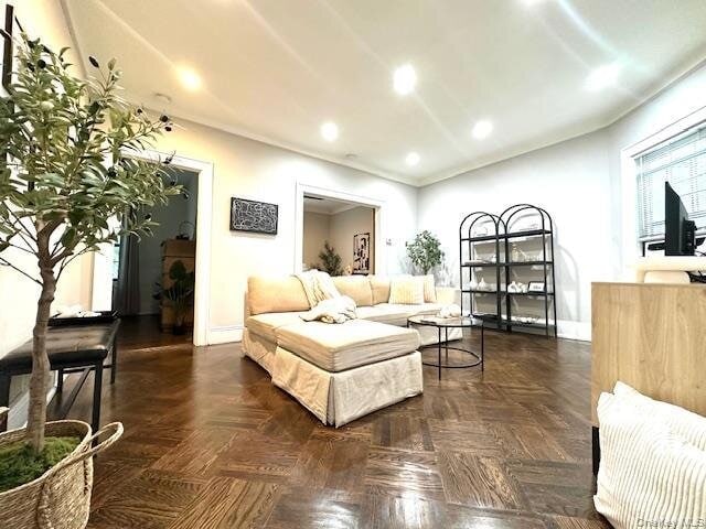 Primary Photo - 22-13 38th St