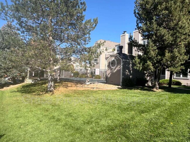 Building Photo - 5708 W Asbury Pl