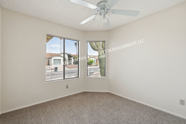 Building Photo - 9960 E Banister Dr