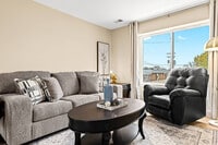 Building Photo - 18340 Mesle St