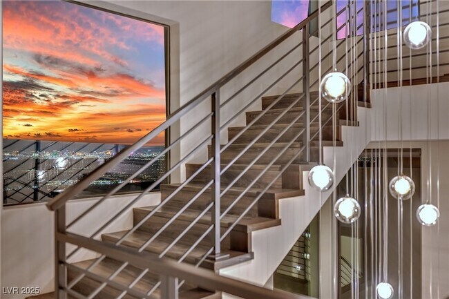Building Photo - 378 Tranquil Peak Ct