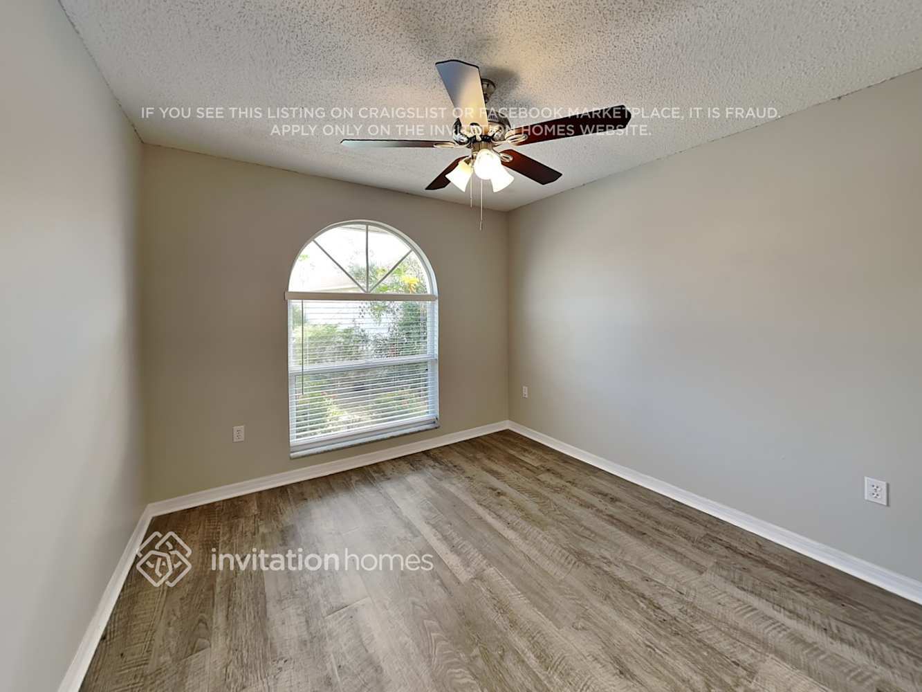 Building Photo - 5863 Covington Way
