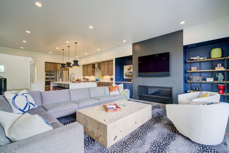 Building Photo - 195 Bridger Vale Dr