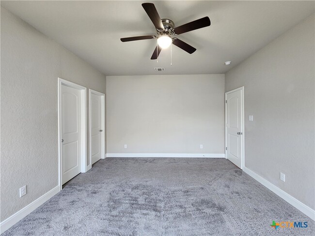Building Photo - 2028 Rueben Rd