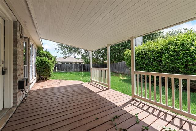 Building Photo - 5611 Alicante Dr