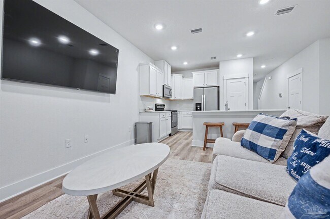 Building Photo - 2946 Overcup St