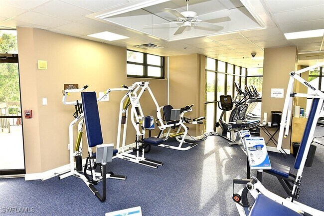 Building Photo - 6001 Pelican Bay Blvd