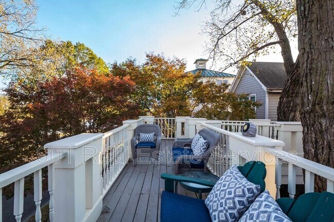 Building Photo - 765 Harbor Isle Cir E