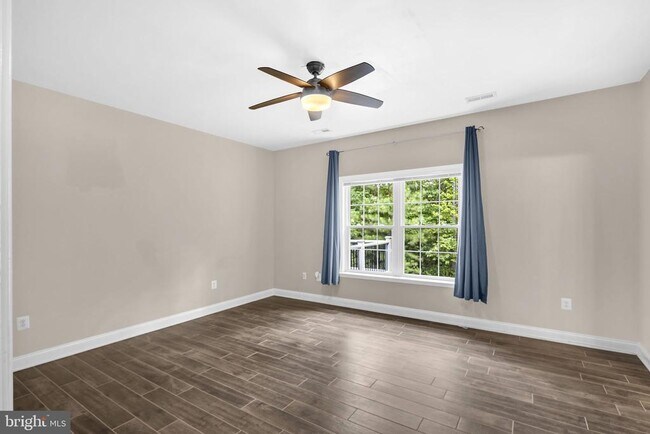 Building Photo - 11489 Lynx Dr